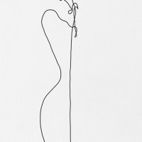 Tenue-de-soiree-lor-femme-femmes-du-monde-laure-simoneau-sculpture-fil-de-fer-wire-art-artwork-paris-oneline-atelierlor-esthetique-fildeferiste-shadow-musee-maillol-giacometti