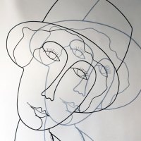 La-demoiselle-au-chapeau-3-sculpture-laure-simoneau-fil-de-fer-wire-fildeferiste-LoR