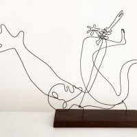 la-margurerite-serie-guernica-picasso-laure-simoneau-lor-sculpture-fil-de-fer-wire-art-sculpture-artiste-espagne-guerre-paix